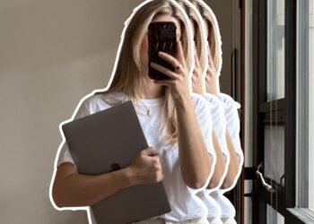 The 10-10-10 Rule Helps You Become Your Future Self Now