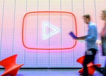 Why Most Entrepreneurs Are Approaching YouTube the Wrong Way