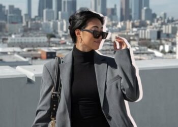 Want to Manifest Faster? Here’s Why Fall Is the Best Time to Do It