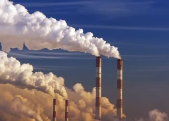 New Evidence Links Pollution to Dementia Risk
