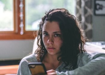 Danger: Zombie Scrolling