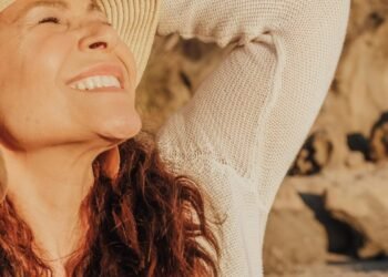 Believing That Aging Is Bad Could Weirdly Be Good for You